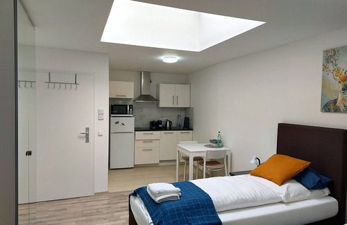 Bad Homburg v.d. Hoehe Apartamento | Studio Apartment 30m2