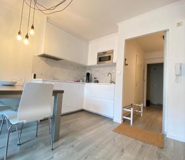 Oostduinkerke-Bad Apartamento | Studio Delfien