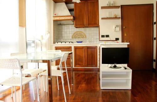 Porta Romana Apartamento | Studio Downtown Fantastic Area