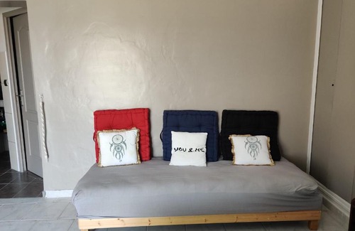 Senas Apartamento | STUDIO DU CHARME PROVENCAL