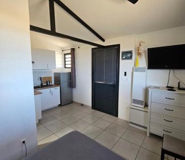 Trois-Bassins Casa | Studio du chemin de fer