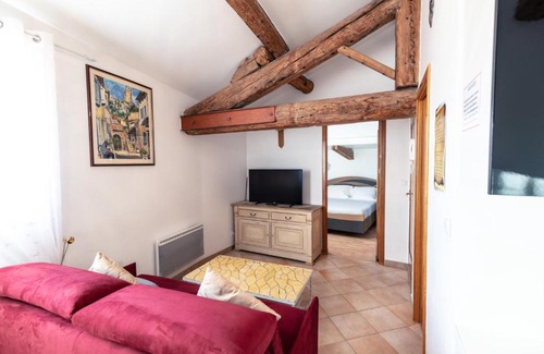 Centre Historique Apartamento | Studio du couvent