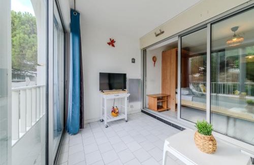 Montpellier Apartamento | Studio du Parc II-9 by Interhome