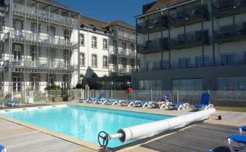 Le Croisic Apartamento | Studio duplex dans résidence de standing avec piscine, vue sur mer
