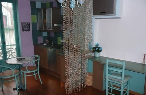 Milly-la-Foret Apartamento | Estudio-Estándar-Baño privado con bañera-Vista a la Ciudad-3 Star