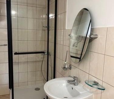 Augustow Apartamento | Studio dwupokojowe z łazienką i kuchnią