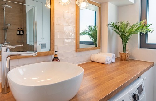 Bagneux Casa | Studio Eiffel - 5 min from M4 Lucie Aubrac