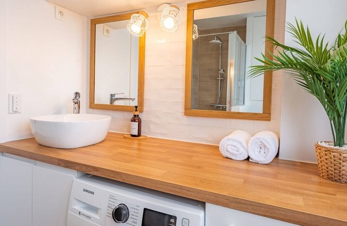 Bagneux Casa | Studio Eiffel - 5 min from M4 Lucie Aubrac