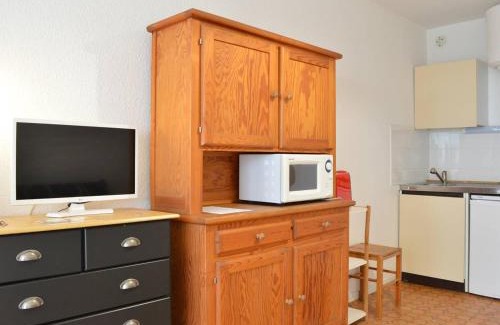 Fleury Apartamento | Studio en Front de Mer à Saint-Pierre-la-Mer avec Loggia - 100m de la Plage, 200m du Centre - FR-1-229D-61