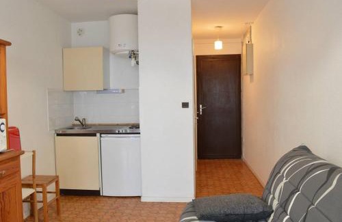 Fleury Apartamento | Studio en Front de Mer à Saint-Pierre-la-Mer avec Loggia - 100m de la Plage, 200m du Centre - FR-1-229D-61
