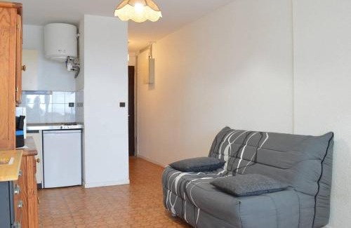 Fleury Apartamento | Studio en Front de Mer à Saint-Pierre-la-Mer avec Loggia - 100m de la Plage, 200m du Centre - FR-1-229D-61