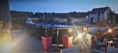 Rilly-sur-Vienne Casa | STUDIO EN TOURAINE