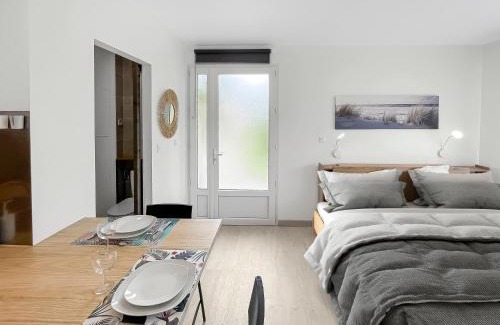 Saint-Medard-en-Jalles Apartamento | Studio entre Bordeaux et l'Atlantique - Jardin
