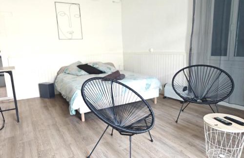 Langon Apartamento | Studio entier proche des commerces - 1 à 2 pers -