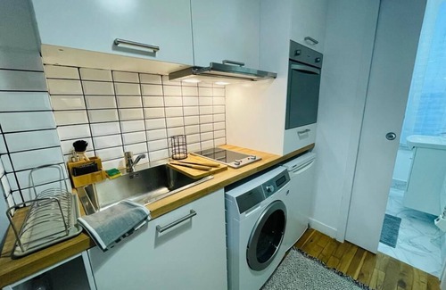 Sartrouville Apartamento | 🌟 STUDIO ESCALE🌟 20 min from Paris, 200m from RER A station