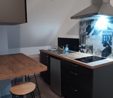 Loudeac Apartamento | Studio Est proche centre ville
