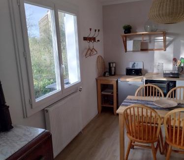 Reze Apartamento | Studio et parking acces direct Nantes