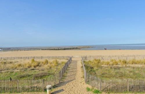 Port District Apartamento | Studio face mer pour 2 pers à Châtelaillon-Plage avec parking - FR-1-535-22