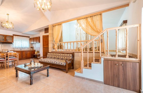 Fanai Apartamento | Estudio 'Fanes 3' con vistas a la montaña, Wi-Fi y aire acondicionado