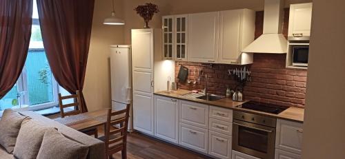 Kaunas Apartamento | Studio flat in a historical XIX c. building.