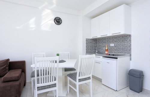Zivogosce Apartamento | Apartamento-estudio en la playa Zivogosce - Porat, Makarska (AS-18150-a)