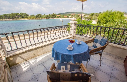 Sucuraj Apartamento | Apartamento-estudio en la playa Sucuraj, Hvar (AS-566-b)