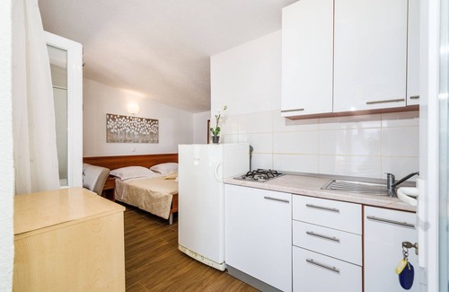 Island Dugi Otok Apartamento | Apartamento-estudio en la playa Lavdara, Dugi otok (AS-435-a)