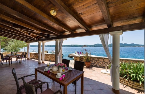 Island Dugi Otok Apartamento | Apartamento-estudio en la playa Lavdara, Dugi otok (AS-435-a)