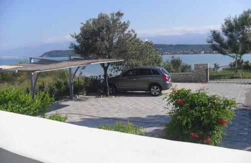 Ljubac Apartamento | Apartamento-estudio con balcón y vista al mar Ljubac, Zadar (AS-14593-a)