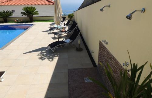 Santa Maria Maior Apartamento | Studio Flat with Pool