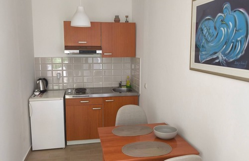 Tkon Apartamento | Apartamento-estudio con terraza y vista al mar Tkon, Pasman (AS-6221-a)