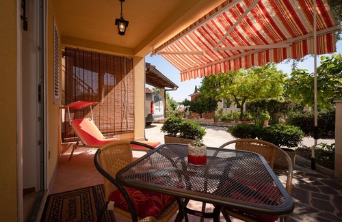 Vrsar Apartamento | Apartamento-estudio con una terraza Vrsar, Porec (AS-14164-a)