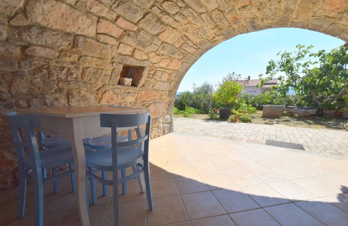 Skrbcici Apartamento | Apartamento-estudio con una terraza Skrbčići, Krk (AS-20440-a)