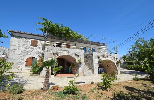 Skrbcici Apartamento | Apartamento-estudio con una terraza Skrbčići, Krk (AS-20440-b)