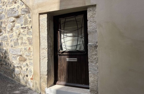 Hyeres City Centre Apartamento | Studio for 2 people in the heart of Hyères