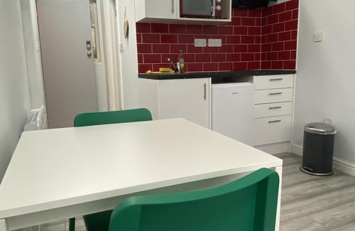 Stepney Green Apartamento | Estudio-Estándar-Baño Privado-Quad
