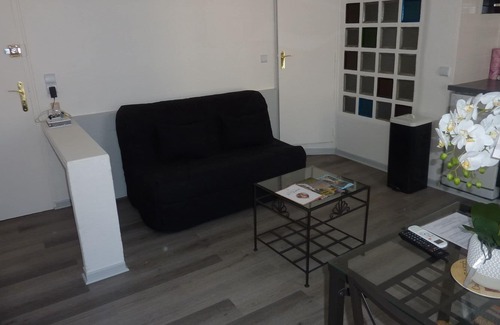 Amelie-les-Bains-Palalda Apartamento | Studio Agréable et Confortable. Climatisation, Wi fi, Cuisine. Télé