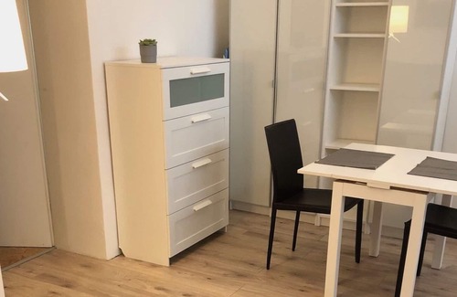 Moersenbroich Apartamento | studio g - Central sunny 2 bedroom apartment for 2-6 guests with terrace