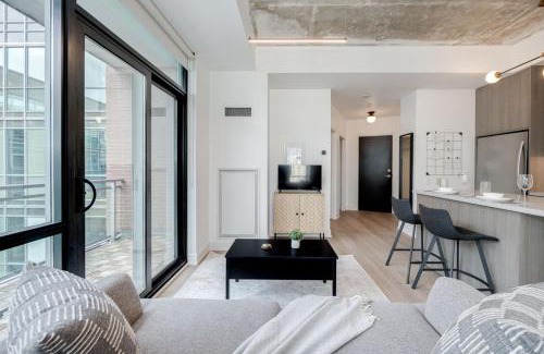 Old Town Casa | Studio Gem in the lovely Waterfront Communities
