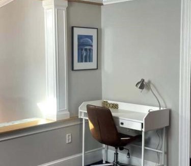 Capitol Hill Apartamento | Studio Gem Near Capitol & Coffee Spots