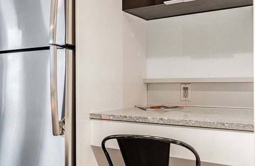 West Bellevue Apartamento | Studio | Gym, Rooftop, Pool | Bellevue | Sophari A