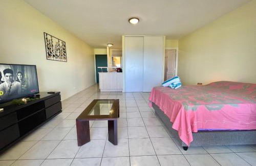 Punaauia Apartamento | Studio Heitea - Ocean view - pool - Wi-Fi