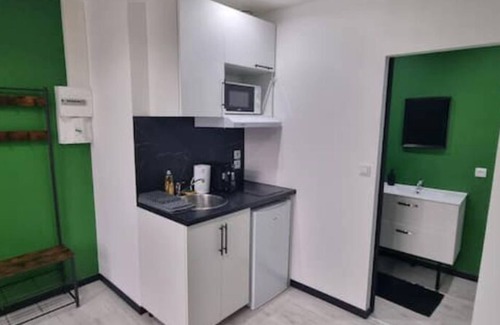 Saint-Quentin Apartamento | Studio Hibiscus Tout Confort, Rénové