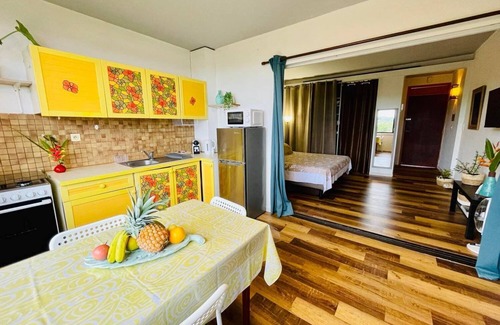 Tahiti Apartamento | Studio Hina - Cosy, Quiet & Pool