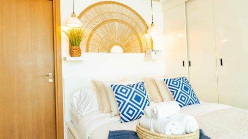 Al Raha Beach Apartamento | Studio In Al Hadeel Hosted By Voyage