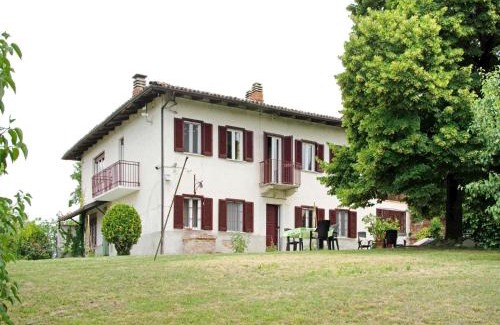 Moncucco Torinese Casa | Studio in Astigiana Hills with Wine & Views