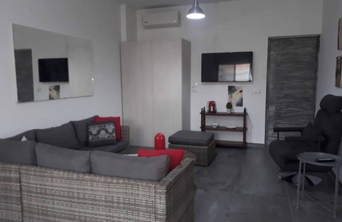 Dbayeh Apartamento | Estudio En Dbayeh En Una Ubicación Privilegiada, Wifi, 38 Metros Cuadrados