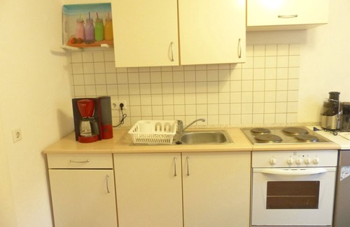 Randersacker Apartamento | Estudio en un antiguo vivero de rosas con jardín; los viajeros de negocios son bienvenidos