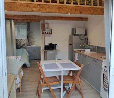 Saint-Andre-de-Sangonis Apartamento | Studio indépendant
