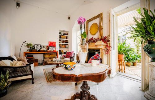 Zejtun Casa | Studio in Luxurious Maltese Townhouse